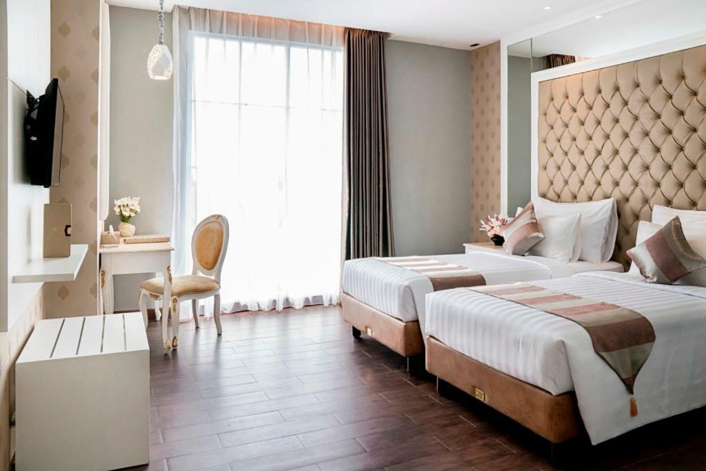 Savero Hotel Депок Екстериор снимка